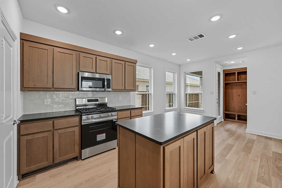 New Home 9204 Persimmon Lane at Talia in Mesquite, TX Photo 8