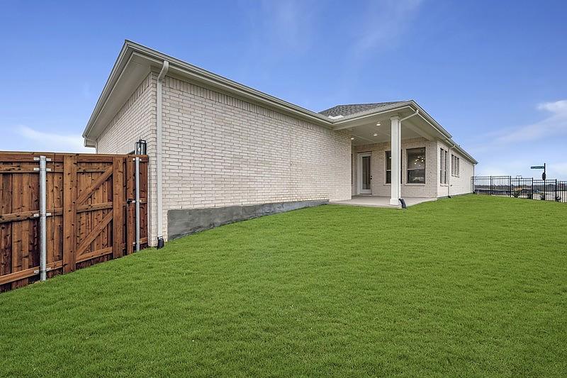 New Home 9200 Persimmon Lane at Talia in Mesquite, TX Photo 3