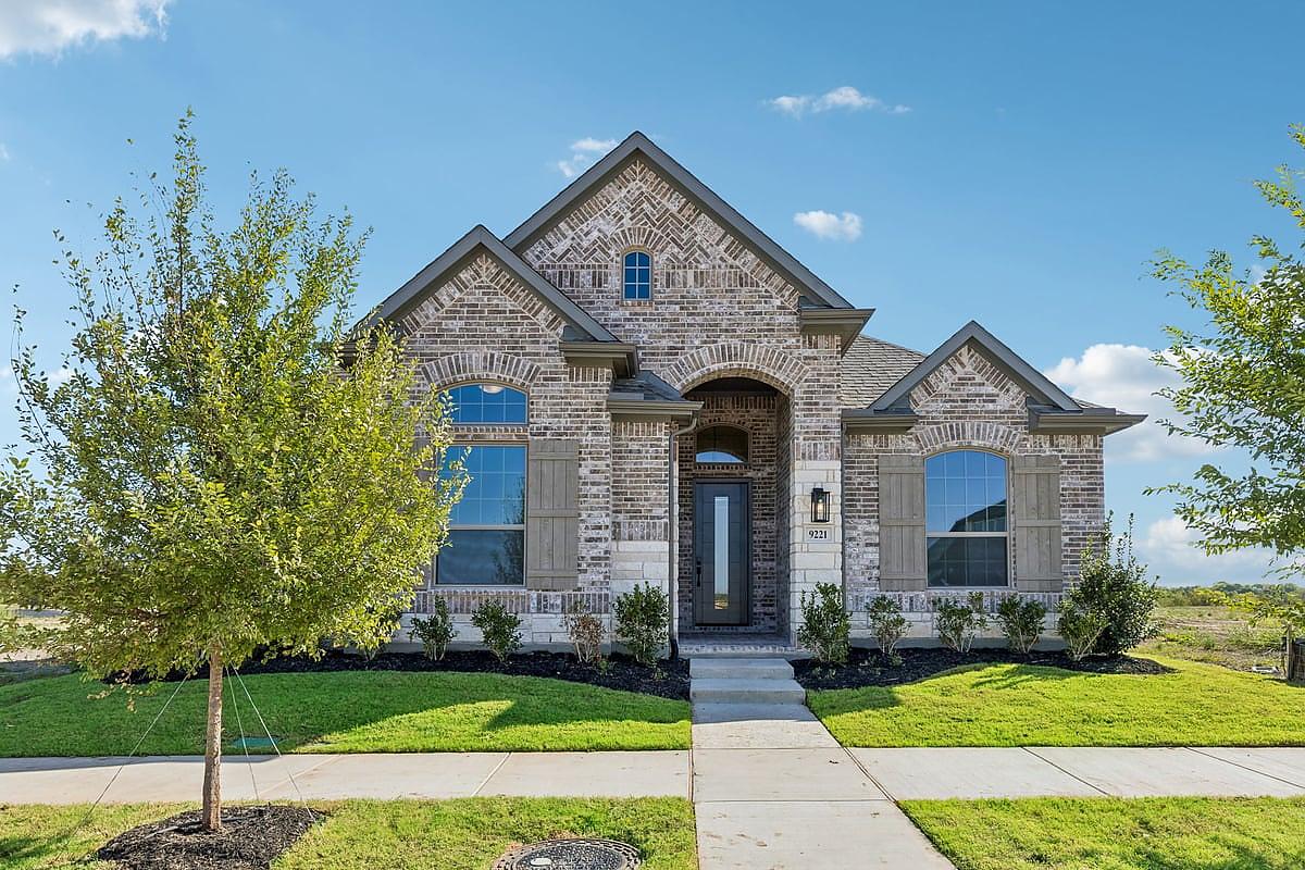 New Home 9221 Persimmon Lane at Talia in Mesquite, TX Photo 2