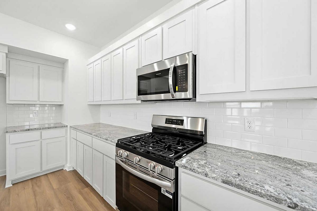 New Home 9813 Flourishing Way at Talia in Mesquite, TX Photo 9