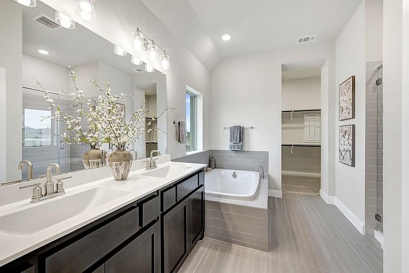 New Home 9544 Talia Boulevard at Talia in Mesquite, TX Photo 13