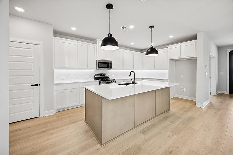 New Home 9504 Dahlia Boulevard at Talia in Mesquite, TX Photo 17