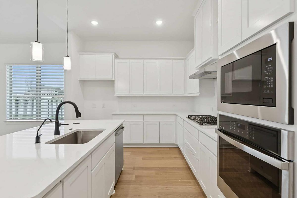 New Home 9717 Flourishing Way at Talia in Mesquite, TX Photo 7