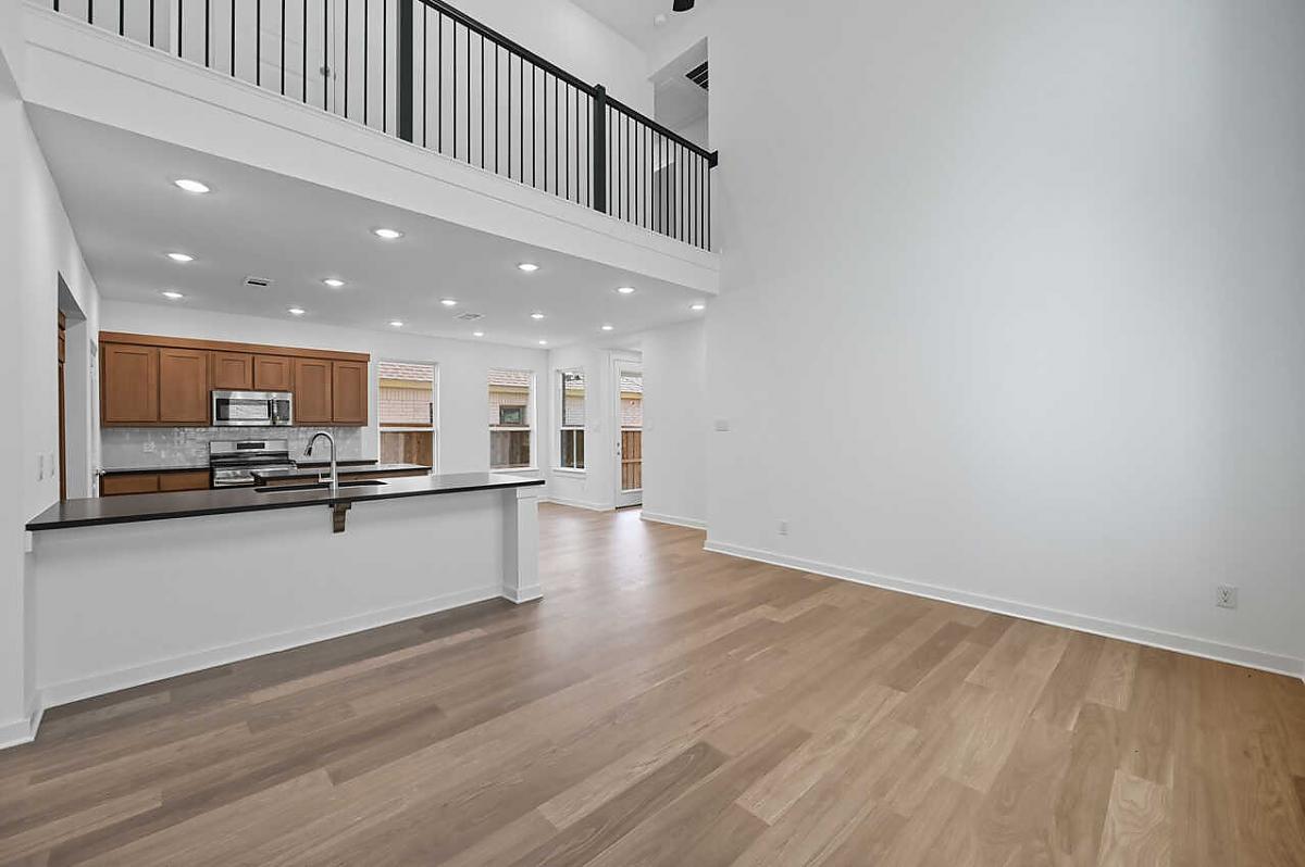 New Home 9204 Persimmon Lane at Talia in Mesquite, TX Photo 9