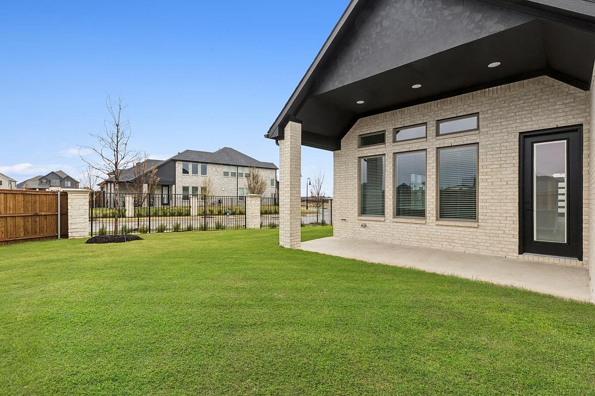 New Home 9717 Flourishing Way at Talia in Mesquite, TX Photo 3