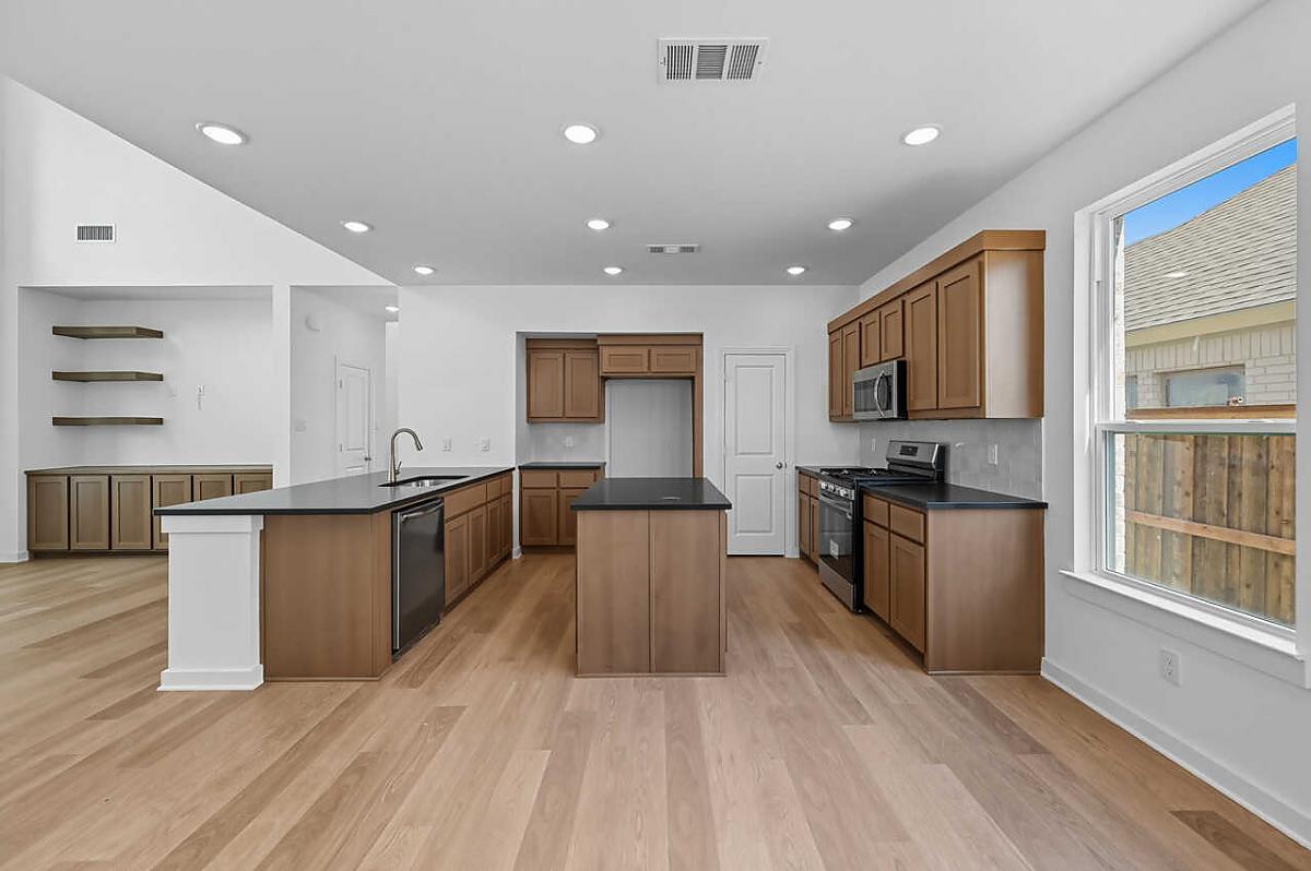 New Home 9204 Persimmon Lane at Talia in Mesquite, TX Photo 22