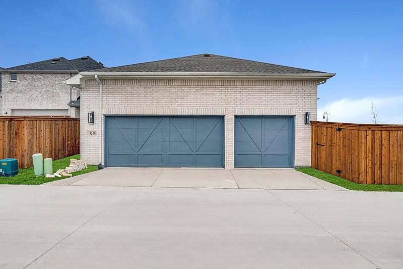 New Home 9200 Persimmon Lane at Talia in Mesquite, TX Photo 4