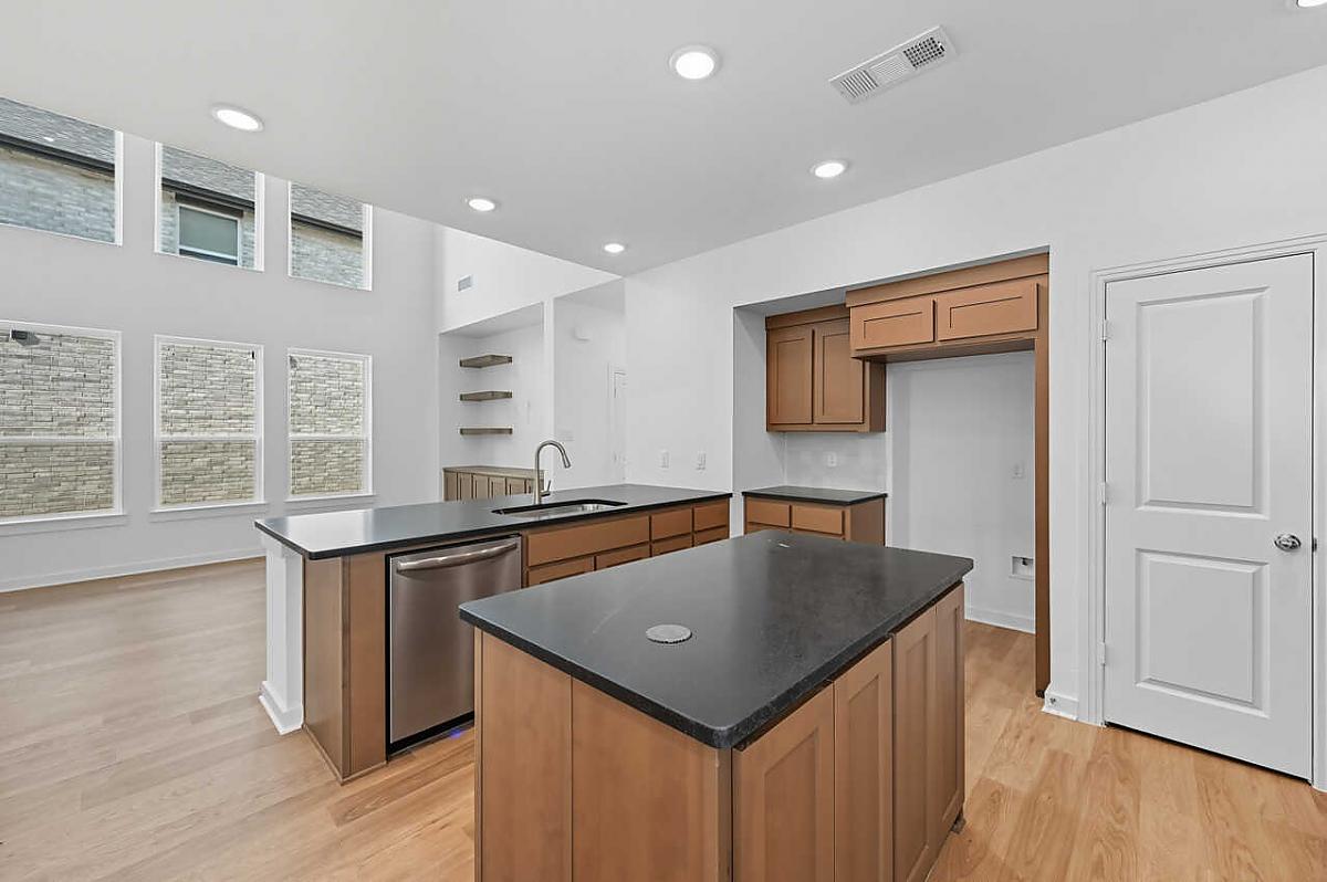 New Home 9204 Persimmon Lane at Talia in Mesquite, TX Photo 5