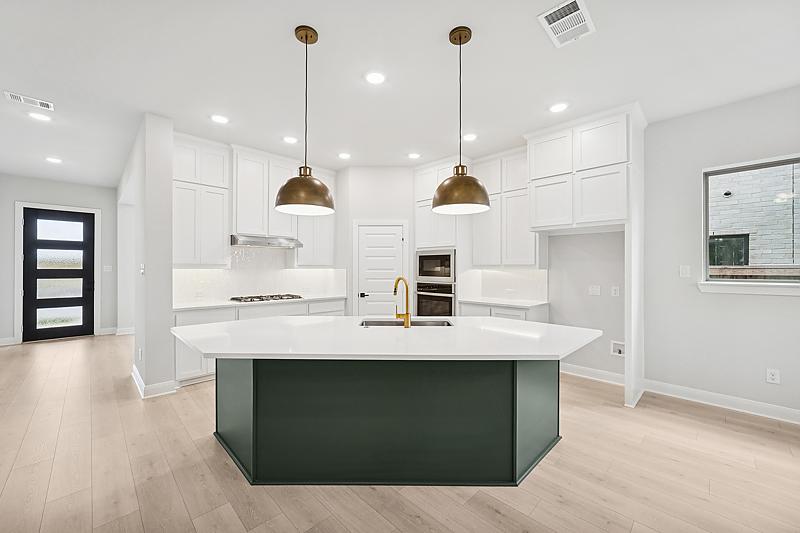 New Home 9512 Dahlia Boulevard at Talia in Mesquite, TX Photo 16