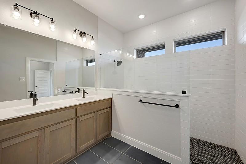 New Home 9332 Laurel Wreath at Talia in Mesquite, TX Photo 8