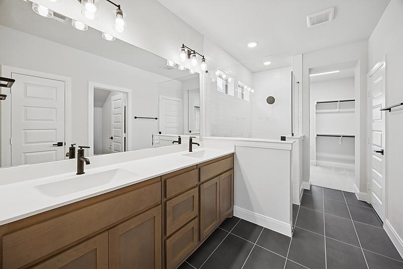 New Home 9809 Dahlia Boulevard at Talia in Mesquite, TX Photo 11