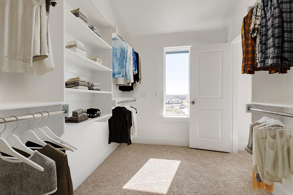 Brooke - Old World Floor Plan at Talia Master-Planned Community Photo 9