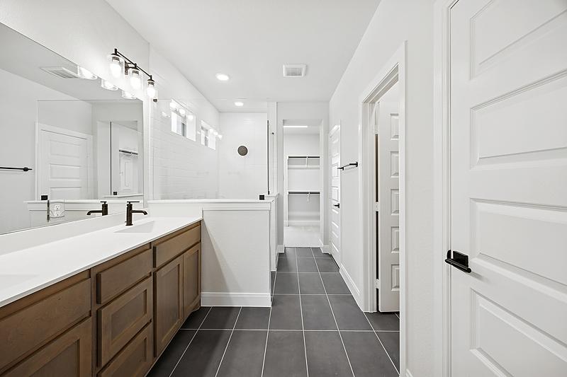 New Home 9809 Dahlia Boulevard at Talia in Mesquite, TX Photo 10