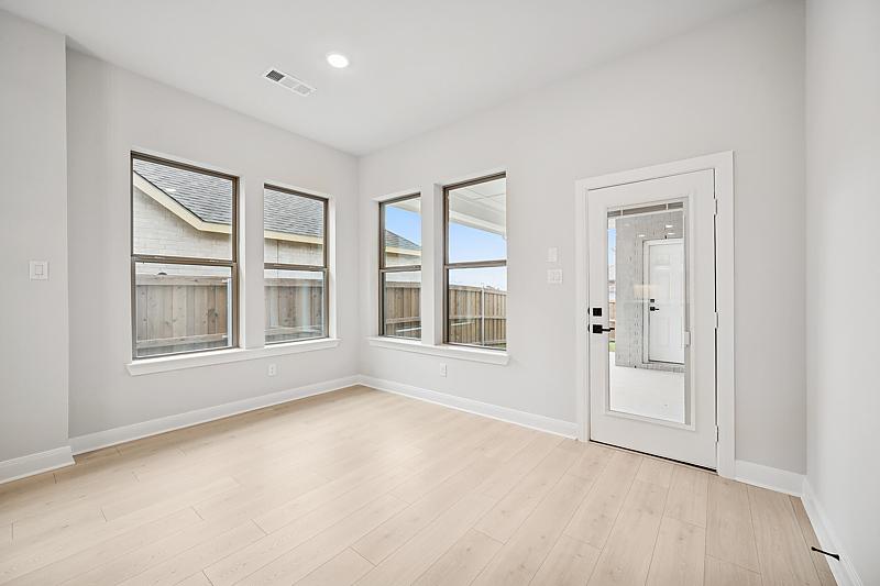 New Home 9512 Dahlia Boulevard at Talia in Mesquite, TX Photo 24