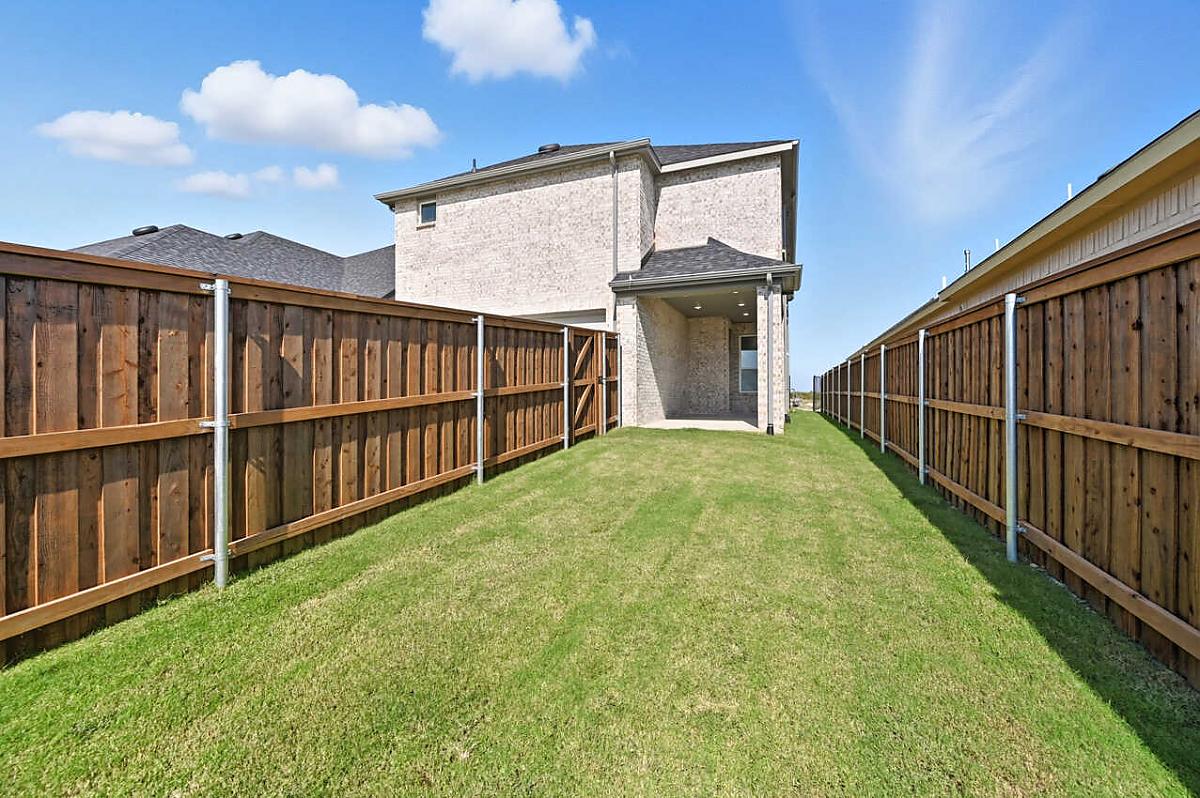 New Home 9204 Persimmon Lane at Talia in Mesquite, TX Photo 26