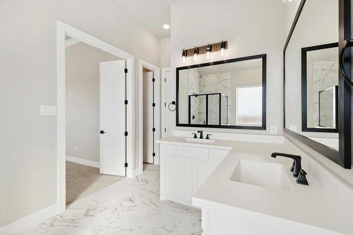 New Home 9332 Crimson Sweet Drive at Talia in Mesquite, TX Photo 6